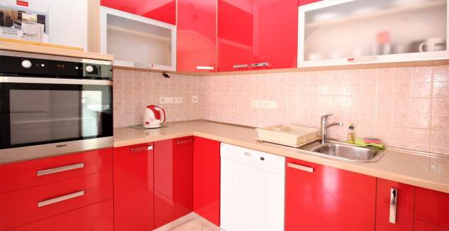 Apartment Lucijana No.1 - with Balcony, 150 m from the Beach