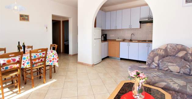 Apartment Lucijana No.4 - with Balcony, 150 m from the Beach