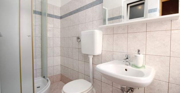 Apartment Lucijana No.4 - with Balcony, 150 m from the Beach