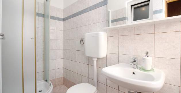 Apartment Lucijana No.4 - with Balcony, 150 m from the Beach