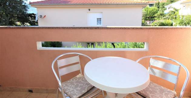Apartment Lucijana No.6 - with Balcony, 150 m from the Beach