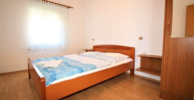 Apartment Lucijana No.7 - with Balcony, 150 m from the Beach