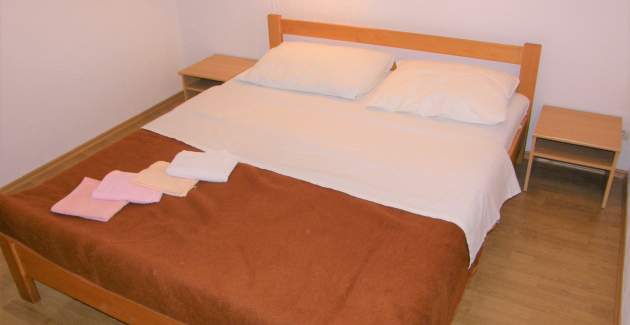 Klasični apartman Miljenka br. 5 - s balkonom i parkingom