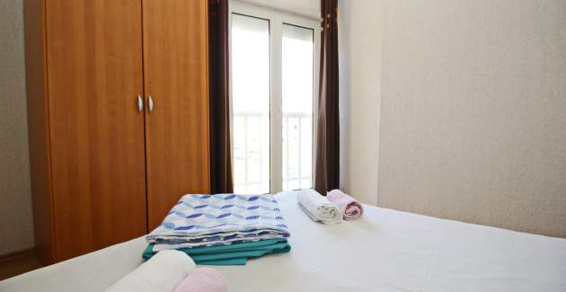 Apartman Mul br. 8 Dr – s balkonom i parkingom