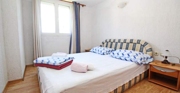 Apartman Mul br. 8 Dr – s balkonom i parkingom