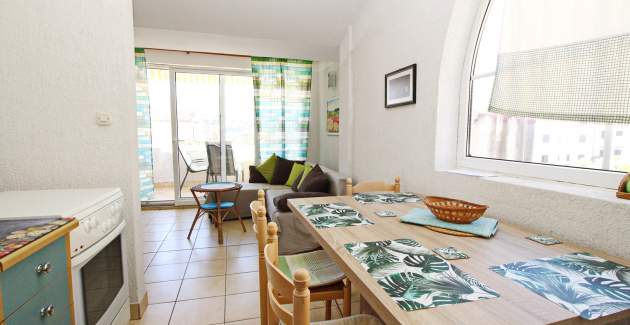 Apartman Mul br. 8 Dr – s balkonom i parkingom