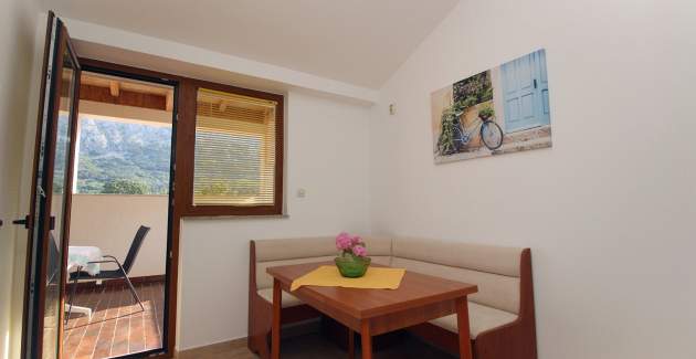 Apartment Petrica No.2 - with Balcony, located in the peaceful village of Jurandvor near Baska