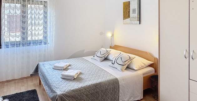 Room Grozdana No.5 - with Parking