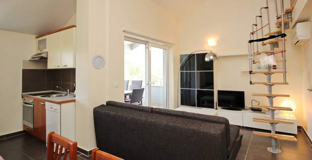 Apartment Osmanovic A4- with Balcony and Parking