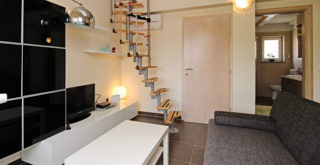 Apartment Osmanovic A4- with Balcony and Parking