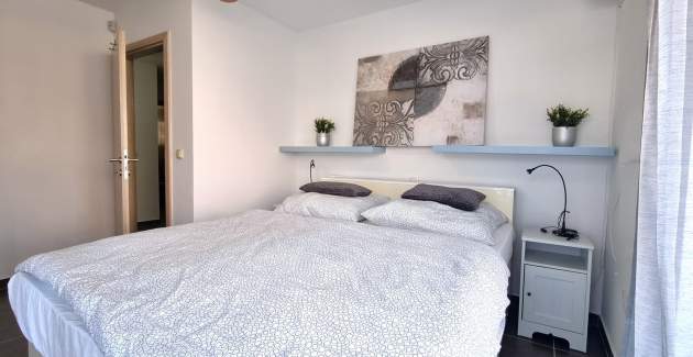 Apartment Osmanovic A6 - with private Garden