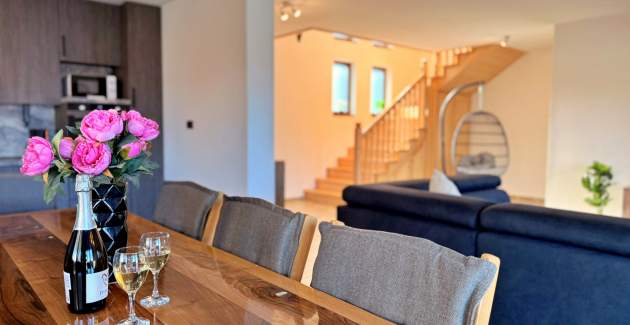 Villa Kockar con piscina