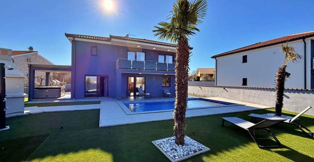 Villa Kockar con piscina