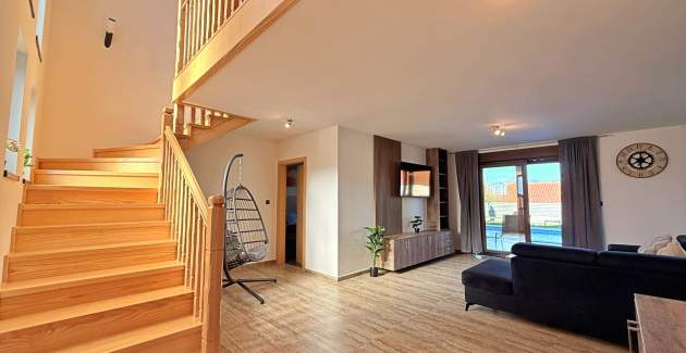 Villa Kockar con piscina