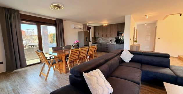 Villa Kockar con piscina