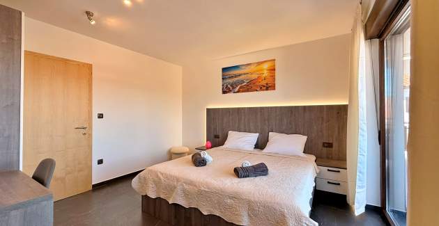 Villa Kockar con piscina