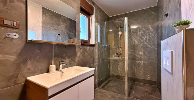 Villa Kockar con piscina