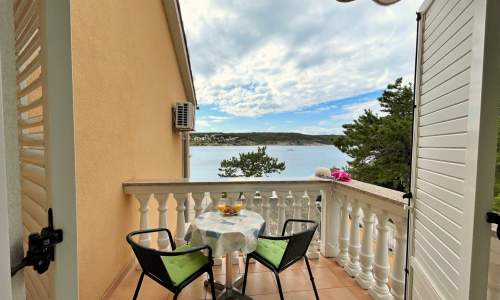 Apartment Tiha Lili 4 – 10 m from Beach, Sea View